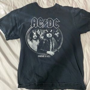 black ac/dc band t-shirt